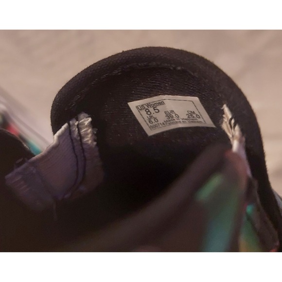 Vans Womens Iridescent Rainbow Checkerboard Classic Slip-On Sneakers Size 8.5 - Picture 8 of 14